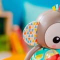 Miniatyrbilde 5 av 6: Musikalsk leke Bright Starts Monkey