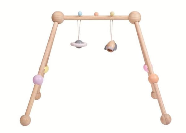 Plan Toys - Pastell aktivitetsbåge - TROUSSELIER