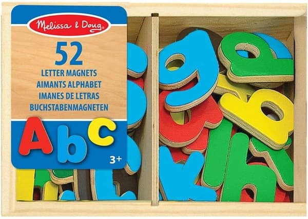 Pedagogiskt spel - MELISSA &amp; DOUG - 52 trä alfabetsmagneter - Magnetiska versaler och gemener