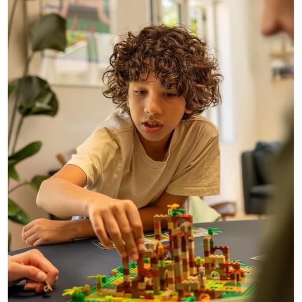 Lego® Monkey Palace - Asmodee - Bygg din väg till seger tegel för tegel! - 10 år och över - 2 till 4 spelare - 45 min