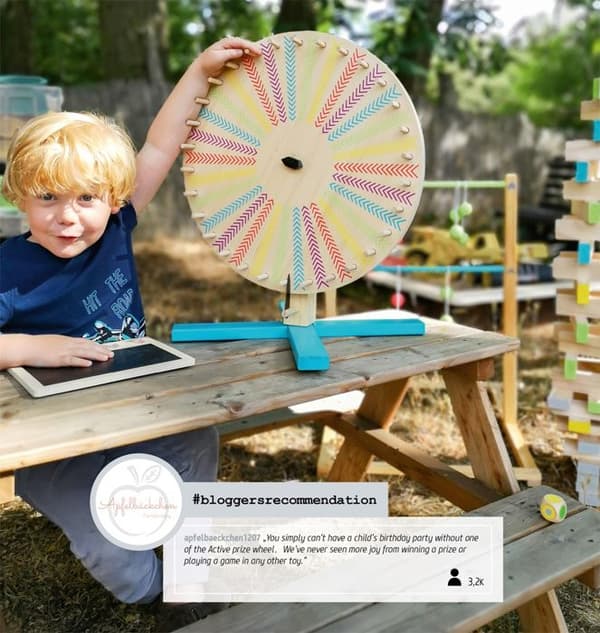 Brädspel - Small foot - 11371 - Wooden Wheel of Fortune - 30 färgfält - Blackboard - 5 år