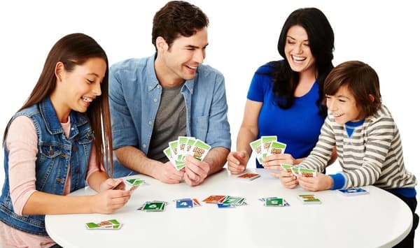 Skip-Bo Games Kortspel – Strategi och Rolig Konkurrens