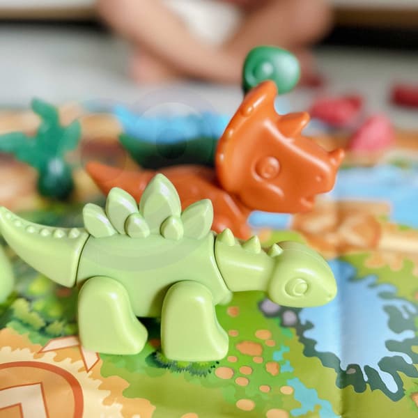 WOOPIE rakennussarja 2-in-1 dinosauruslautapeli + 46 kpl noppaa