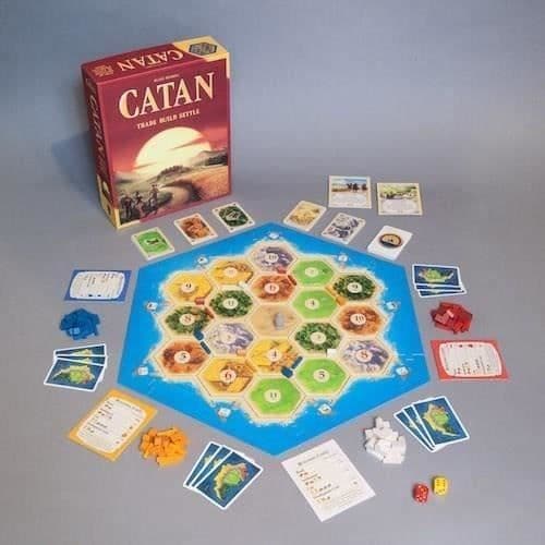 Kosmos - Catan: The Basic Game - Unbox Now - Brädspel - Ålder 10+ - 3 till 4 spelare - 75 minuter