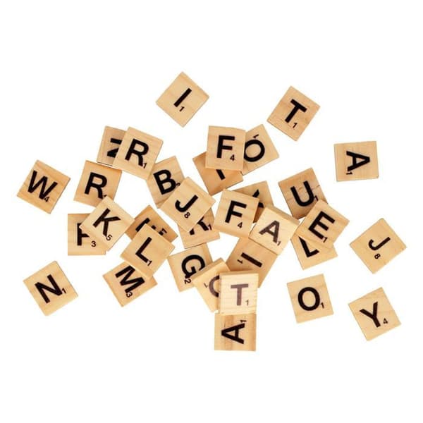 Bokstäver scrabble i trä