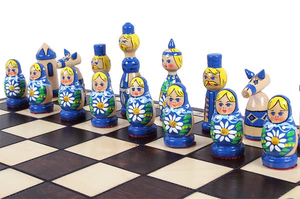 BABUSHKA SKAKBLÅ (42x42cm)