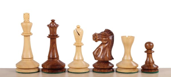 BLACKMORE SKAKFIGURER I AKACIA/BUKSBOM 3,75 TOMMERS