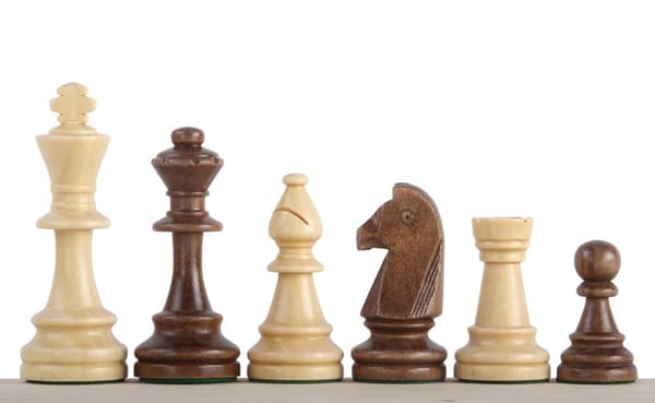 Solopgangsfigurer STAUNTON nr. 6 - træ