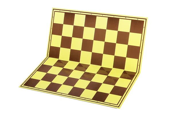 Skakspil - plastikfigurer DCP03G (konge 96 mm) + foldbart papskakbræt med et felt på 55 mm