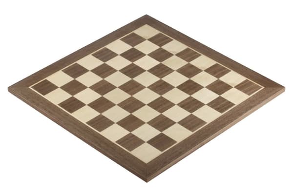 Ajaton shakkilauta (58 mm neliö), nappulat (kuningas 96 mm)