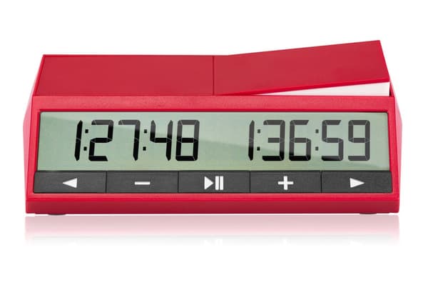 DGT 2500 - den senaste DGT-schackklockan