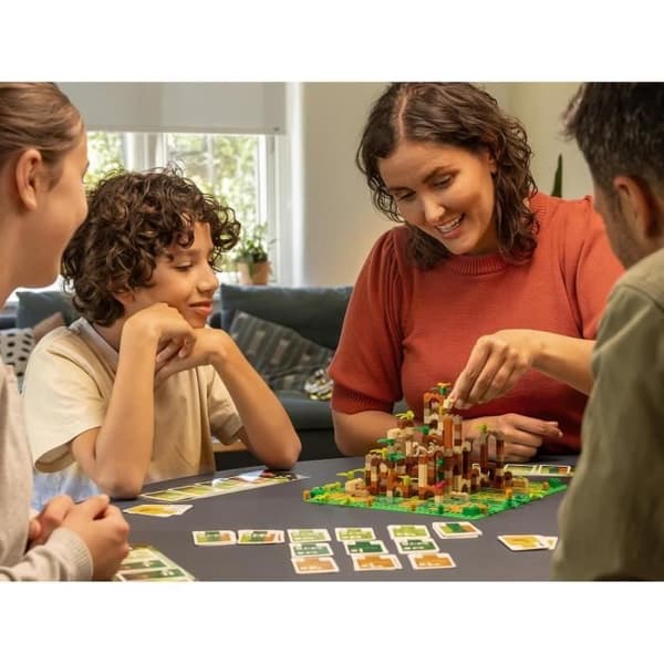 Lego® Monkey Palace - Asmodee - Bygg din väg till seger tegel för tegel! - 10 år och över - 2 till 4 spelare - 45 min