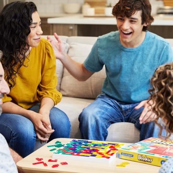 Mattel Games - Blokus - Brädspel - 7 år och äldre BJV44
