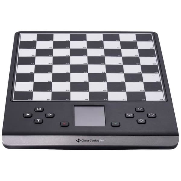Millennium Chess Genius Pro M815 Electronic Chess Game AI-funktioner, magnetiska bönder, schackbräde med PR-sensor