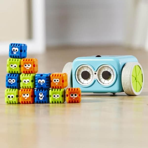 Kodningsaktivitetskit - Learning Resources - Botley - 77 delar - 38 tillbehör - LER2935