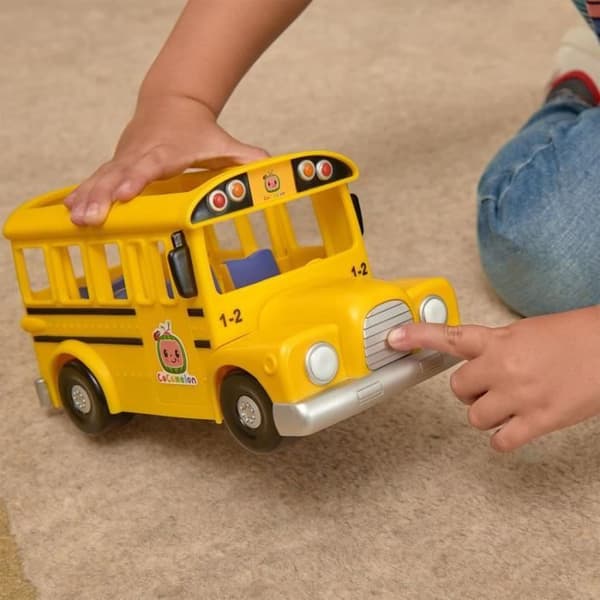 BANDAI Cocomelon - Musikalisk skolbuss