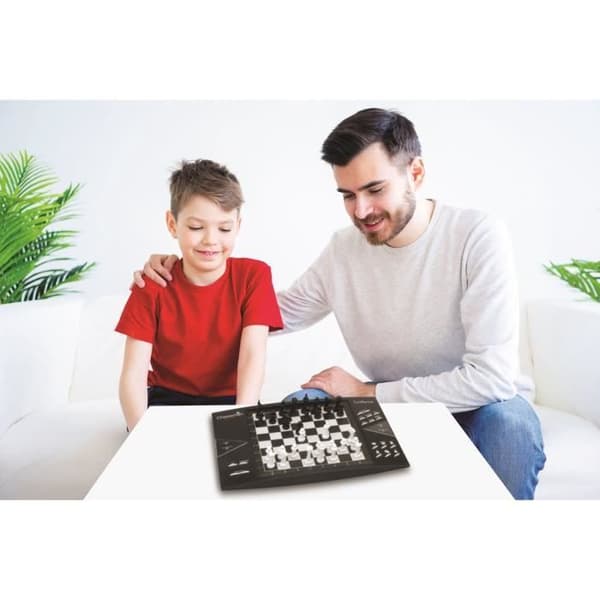 LEXIBOOK Chessman Elite elektroniskt schackspel - 2 spelare - 7 år och äldre