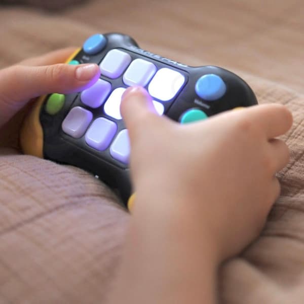 Pop-It Fidget Toy Gamepad Elektroniskt Arkadspel Lumarko!