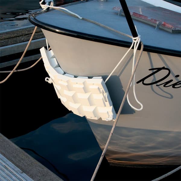 Majoni Dock Fender  600 x 300 x 80 mm