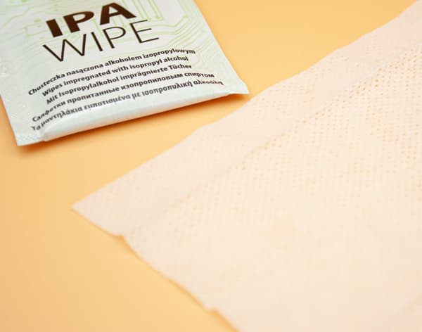 IPA-rasvanpoistopyyhkeet | 3 KAPPALETTA Isopropyylialkoholia