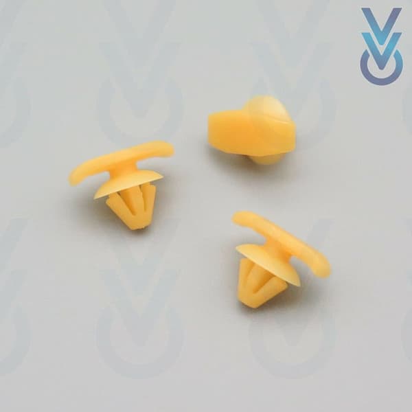 10x Exterior Pillar Trim Fastener Clips for some Volkswagen