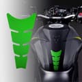 Miniatyrbild 4 av 4: Rhino Flat Adhesive Protection för motorcykeltank, Kawa Green, 20,5 x 11,5 cm