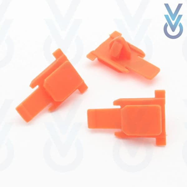 10x Side Body Moulding Strip Trim Clips for some Audi Q7