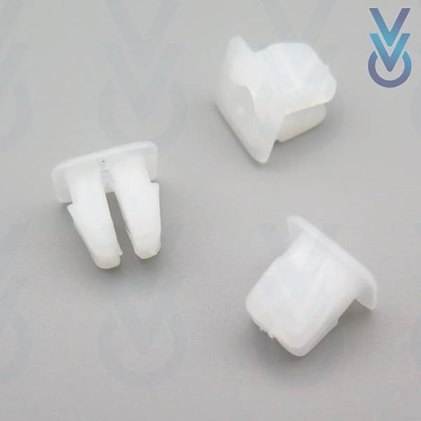 10x Engine Bay Shield Clips for some Fiat 500