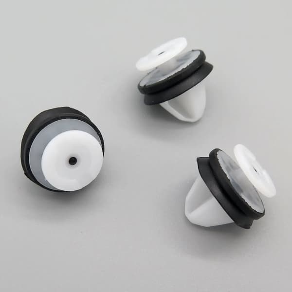 10x Interior Pillar Trim Clips for some Jaguar XF