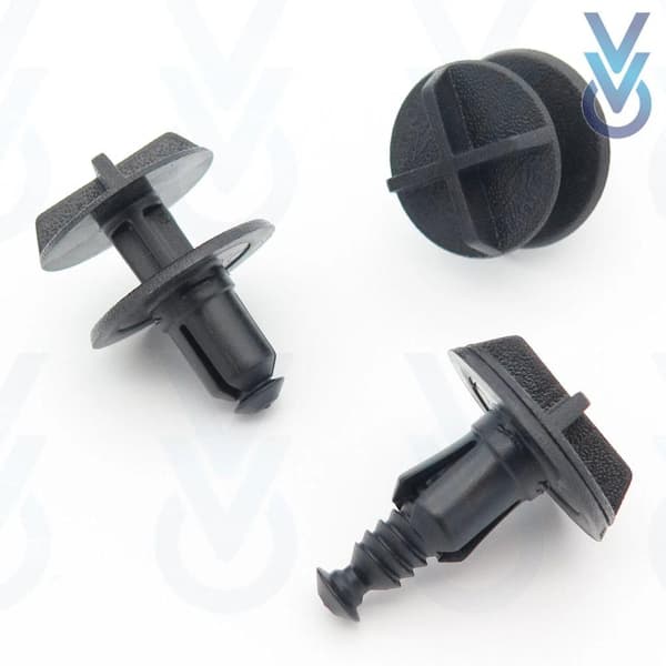 10x Windscreen Cowl or Scuttle Panel Clips for some Land Rover Vehicles