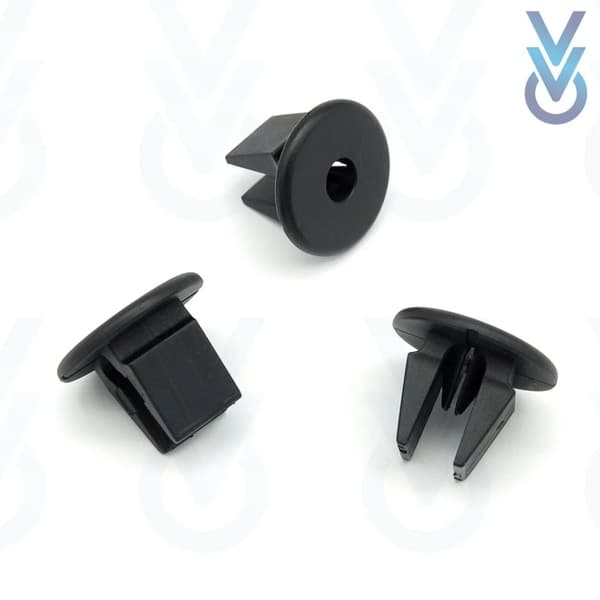 10x Rear Bumper & Trim Fastener Clips for some Kia Stonic