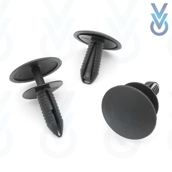 10x Boot Carpet and Interior Lining Clips for some Land Rover Discovery