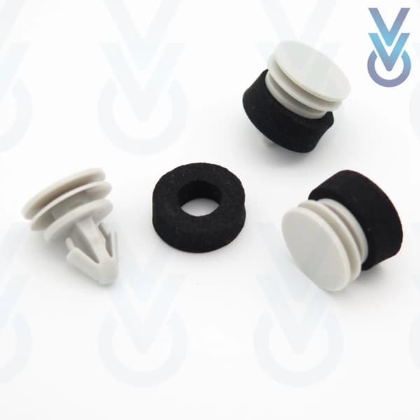 10x Front Door Weatherstrip Clips for some Audi A6
