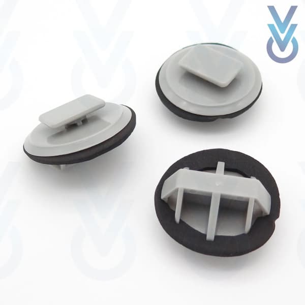 10x Side Skirt, Sill Moulding Cover Trim Clips for some Mazda Vehicles