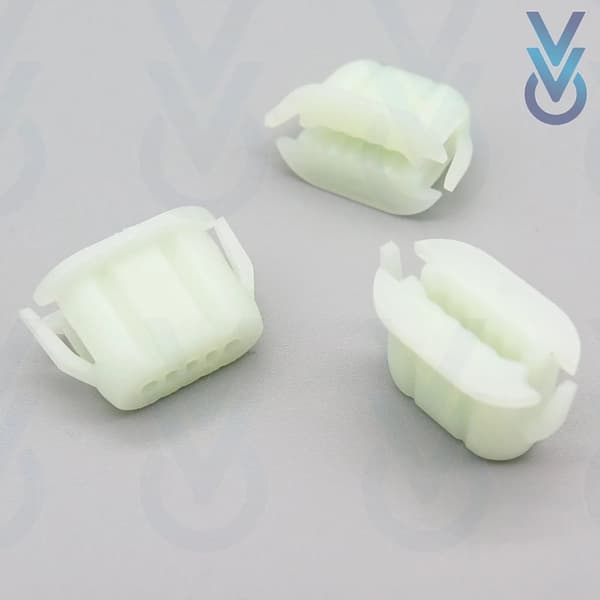 10x Interior Pillar Trim Clips for some Renault Clio, Megane, Scenic