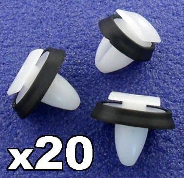 20x Fiat Ducato Exterior Side Moulding Rub Bumpstrip / Lower Door Trim Clips