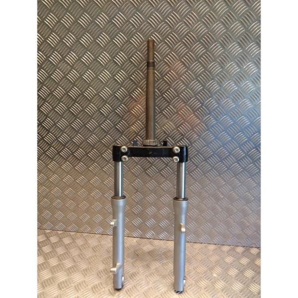 gaffel till kinesisk skoter 50 125 cc gy6 n23- USED