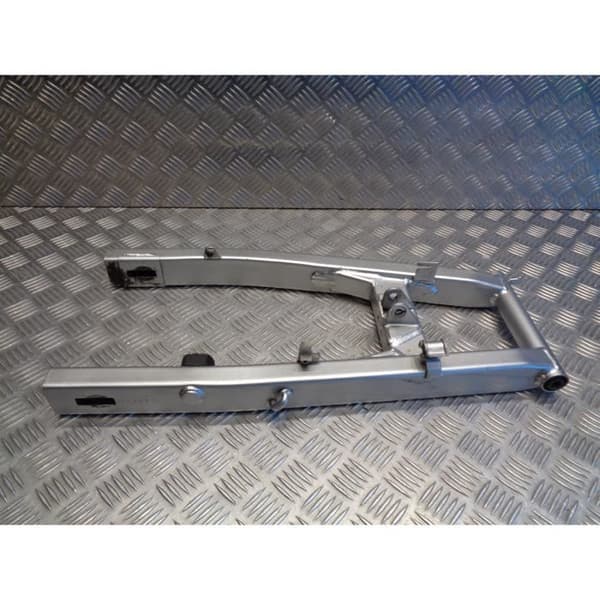 motorcykel svingarm honda 125 cbr jc34a mlhjc34a- USED