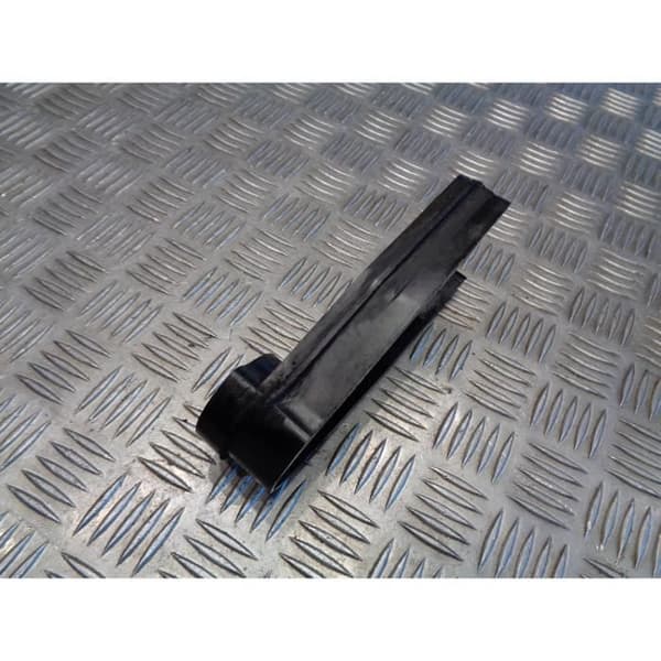 pad kedjeskydd svängarm motorcykel suzuki gs 500 e gse gm51a- USED