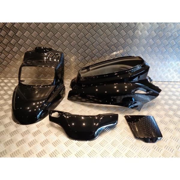 body kit cover 4 blank svart kåpa sparkcykel mbk 50 booster bws efter 2004