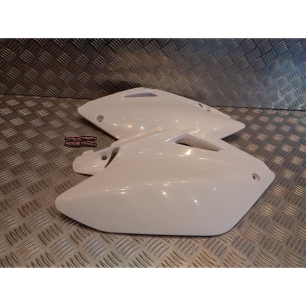 2 kåpa på baksidan rtech motorcykel honda crf 250 r 2004 - 05 R-FICRFBN0004 bihr 781272 kaross