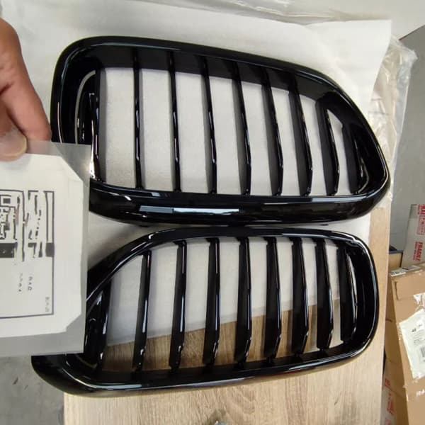 Grilles For BMW 5 Series G30 G31 2017-2019 Front Kidney Single Slat Gloss Black