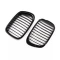 Miniatyrbillede 8 af 11: Pair Grilles For 97-03 BMW E39 5-series 525 530 535 M5 Front Kidney Gloss Black