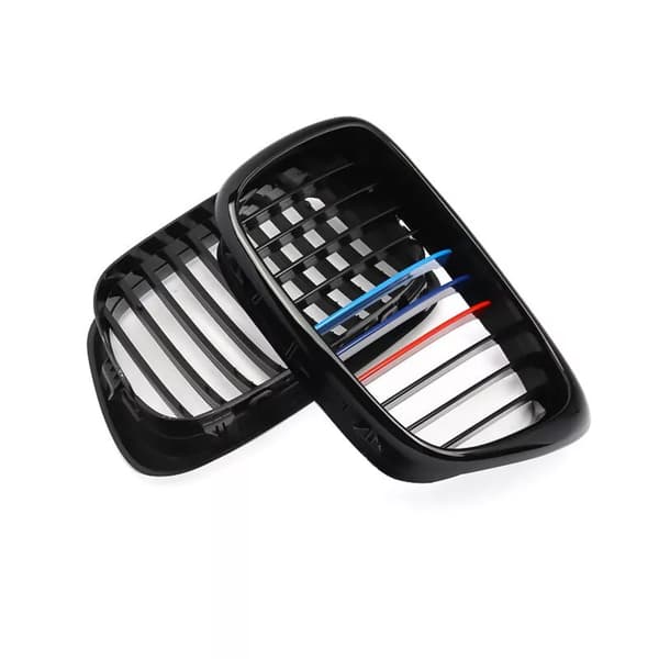 Black M Color Front Kidney Grilles for BMW 5 Series E39 525 528 530 540 99-03