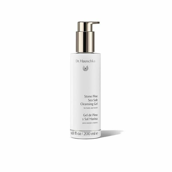 Forfriskende Rensegel Dr. Hauschka Stone Pine Sea Salt Furutre Salt 200 ml