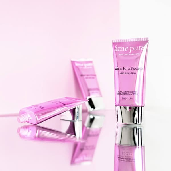 ame pure White Lotus Paradise™ -käsivoidetta 3 kpl.