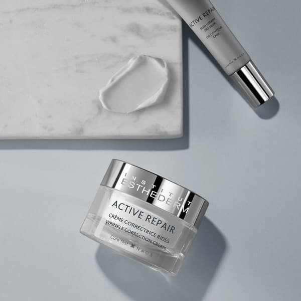 Ryppyvoide Institut Esthederm Active Repair 50 ml