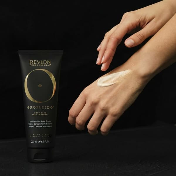 Kosteuttava vartalovoide Revlon Orofluido (200 ml)