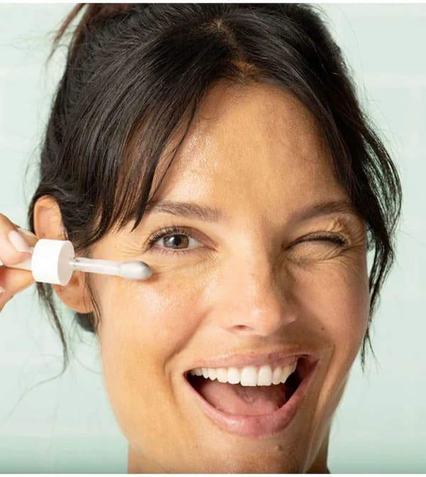 SVR® Ampoule Refresh Smoothing Toning Ögon Koncentrat 15ml