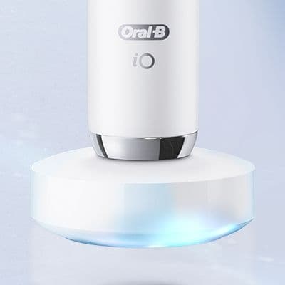 Elektrisk tandbørste iO 8 Hvid, Oral-B